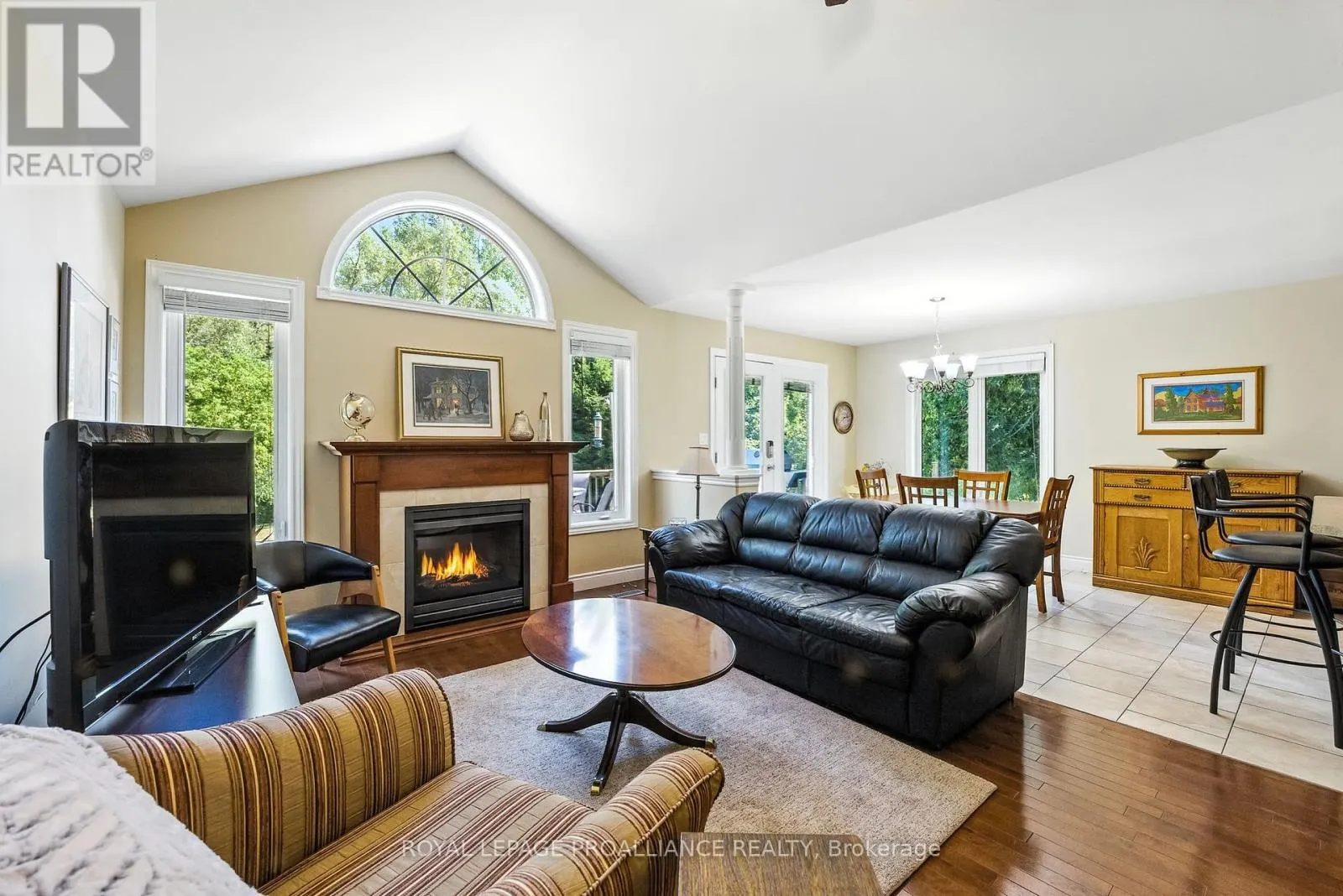 44 HURON DRIVE