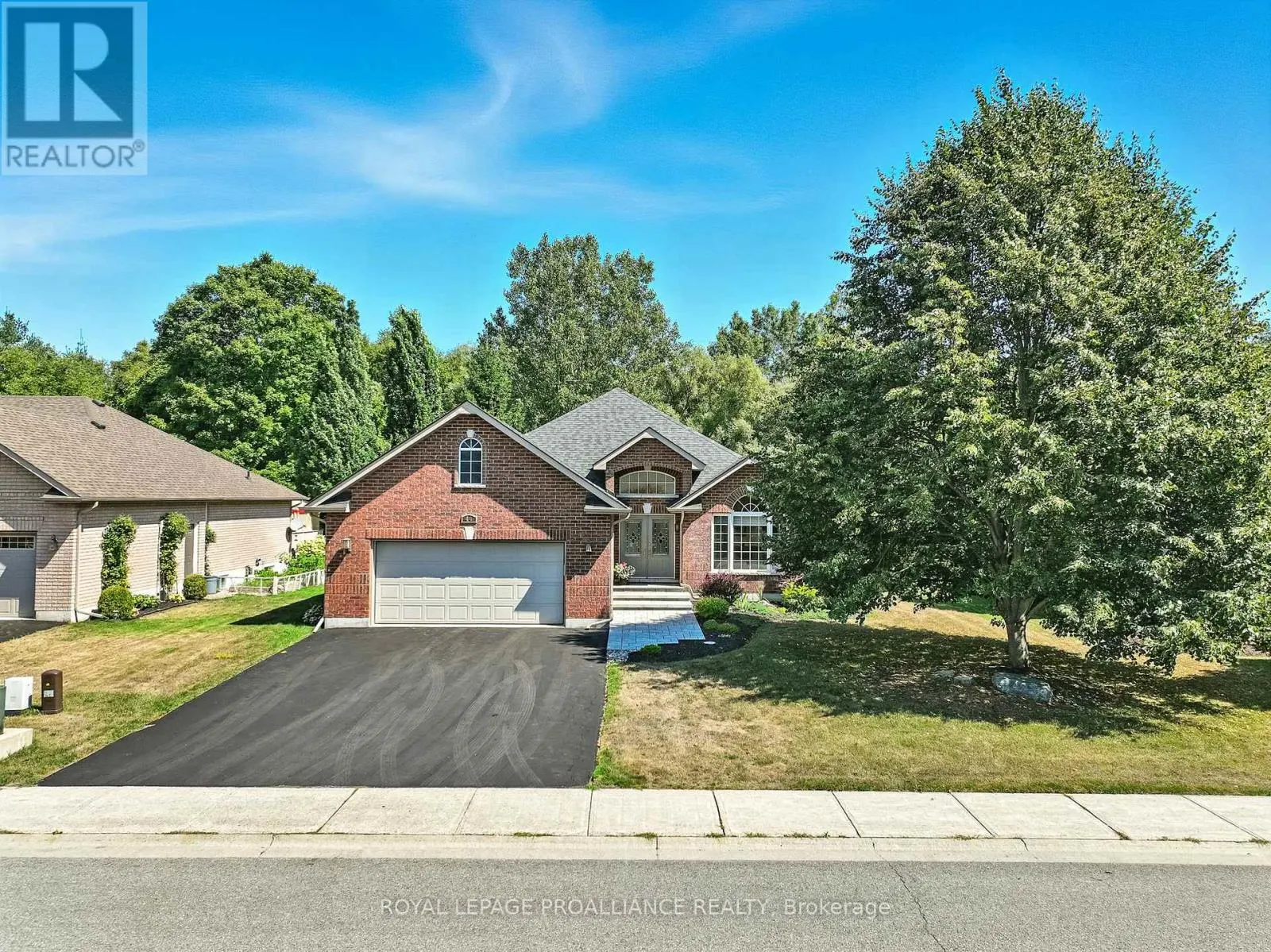 44 HURON DRIVE