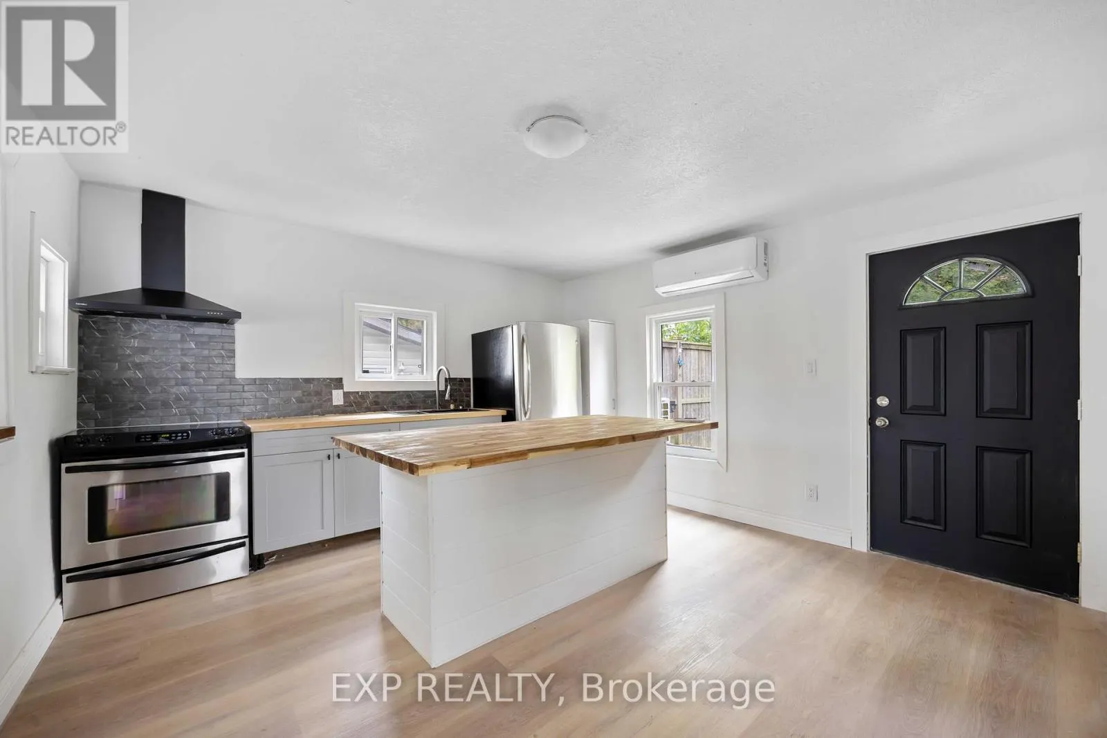 173 BROCK STREET S