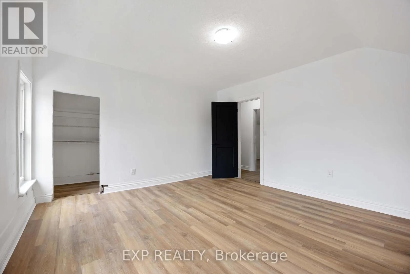 173 BROCK STREET S