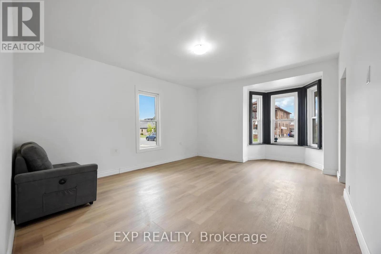 173 BROCK STREET S