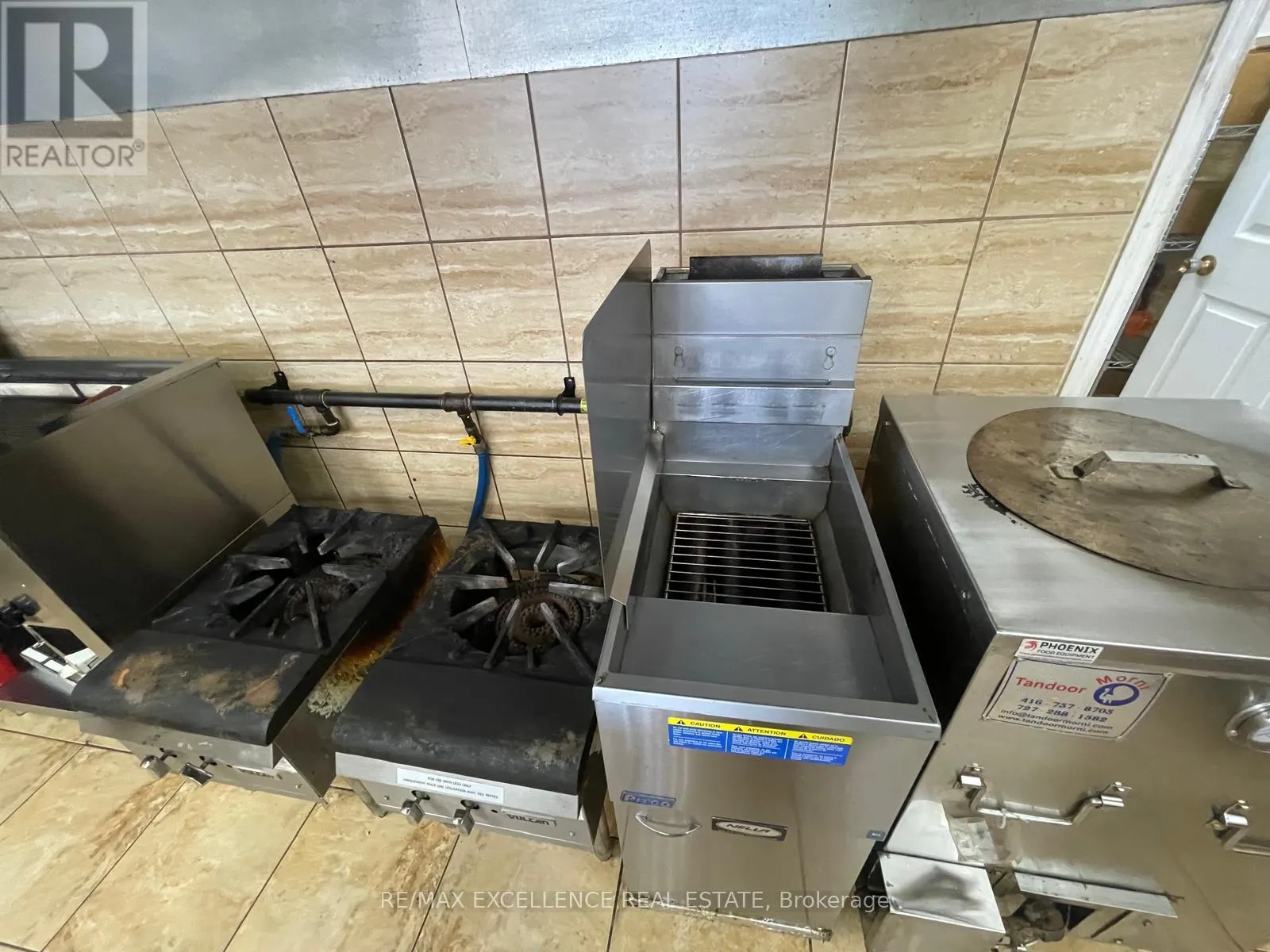 UNIT E - 2241 RYMAL ROAD E