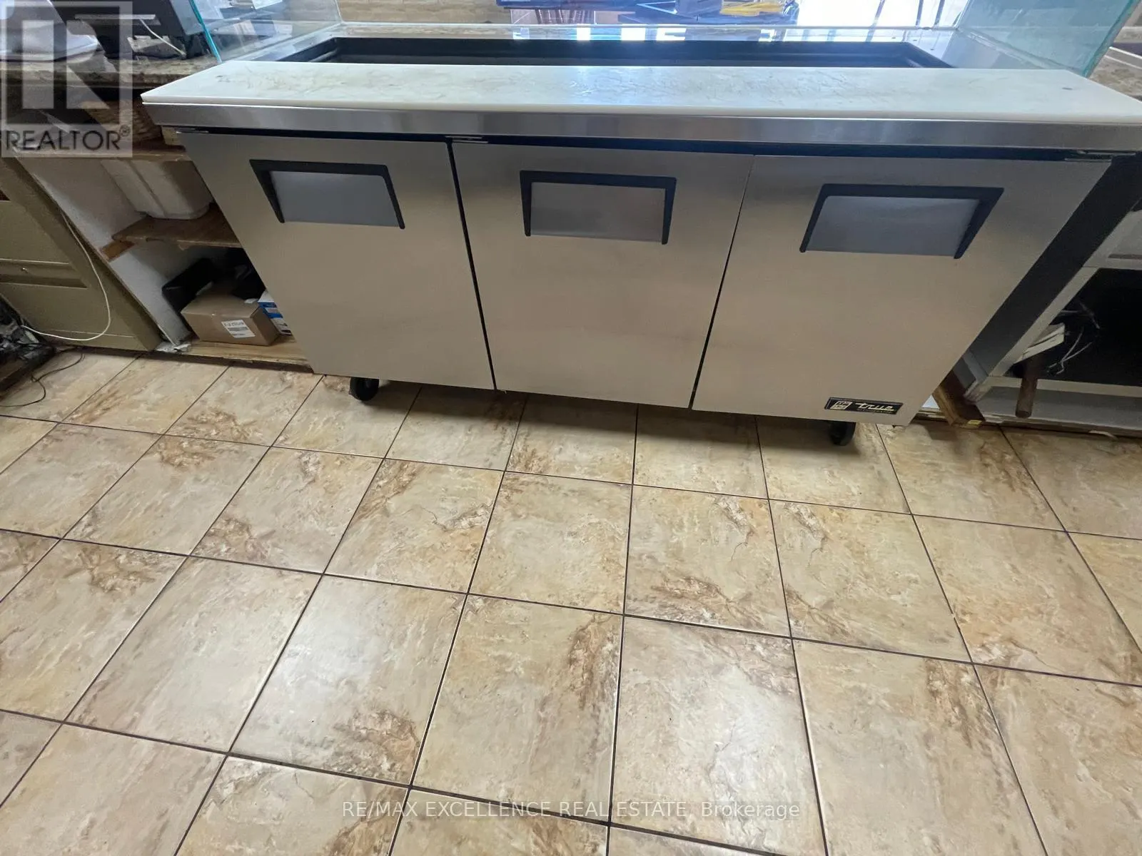 UNIT E - 2241 RYMAL ROAD E