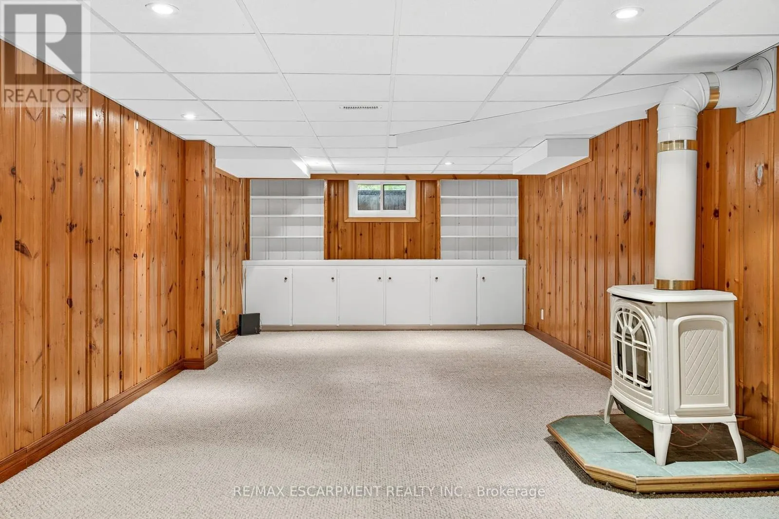 16 PARKVIEW ROW