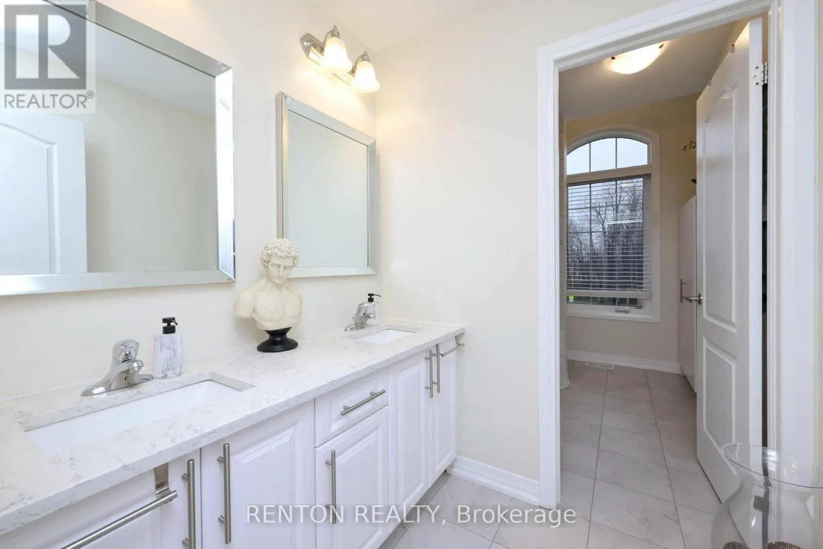 39 RAINEY DRIVE