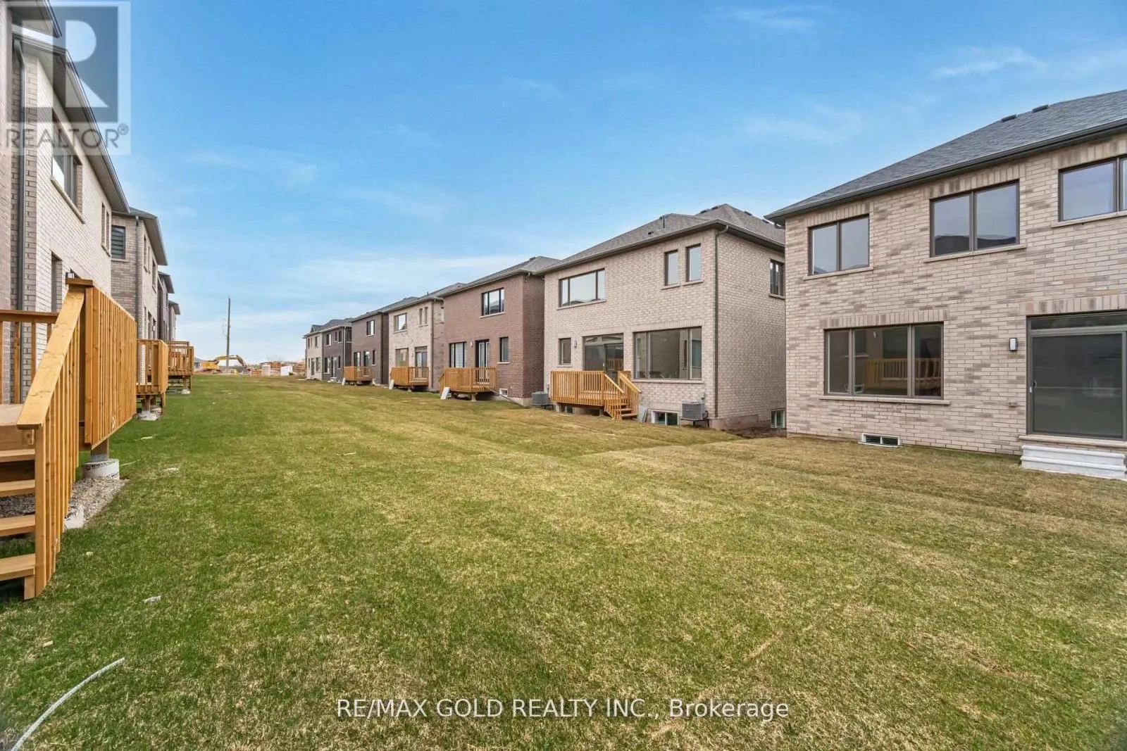 25 GIBSON DRIVE