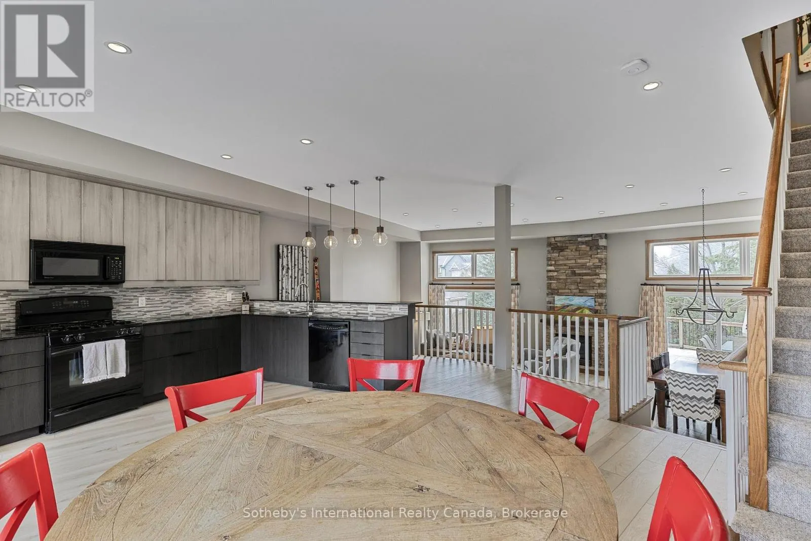 25 - 104 FARM GATE ROAD, #25