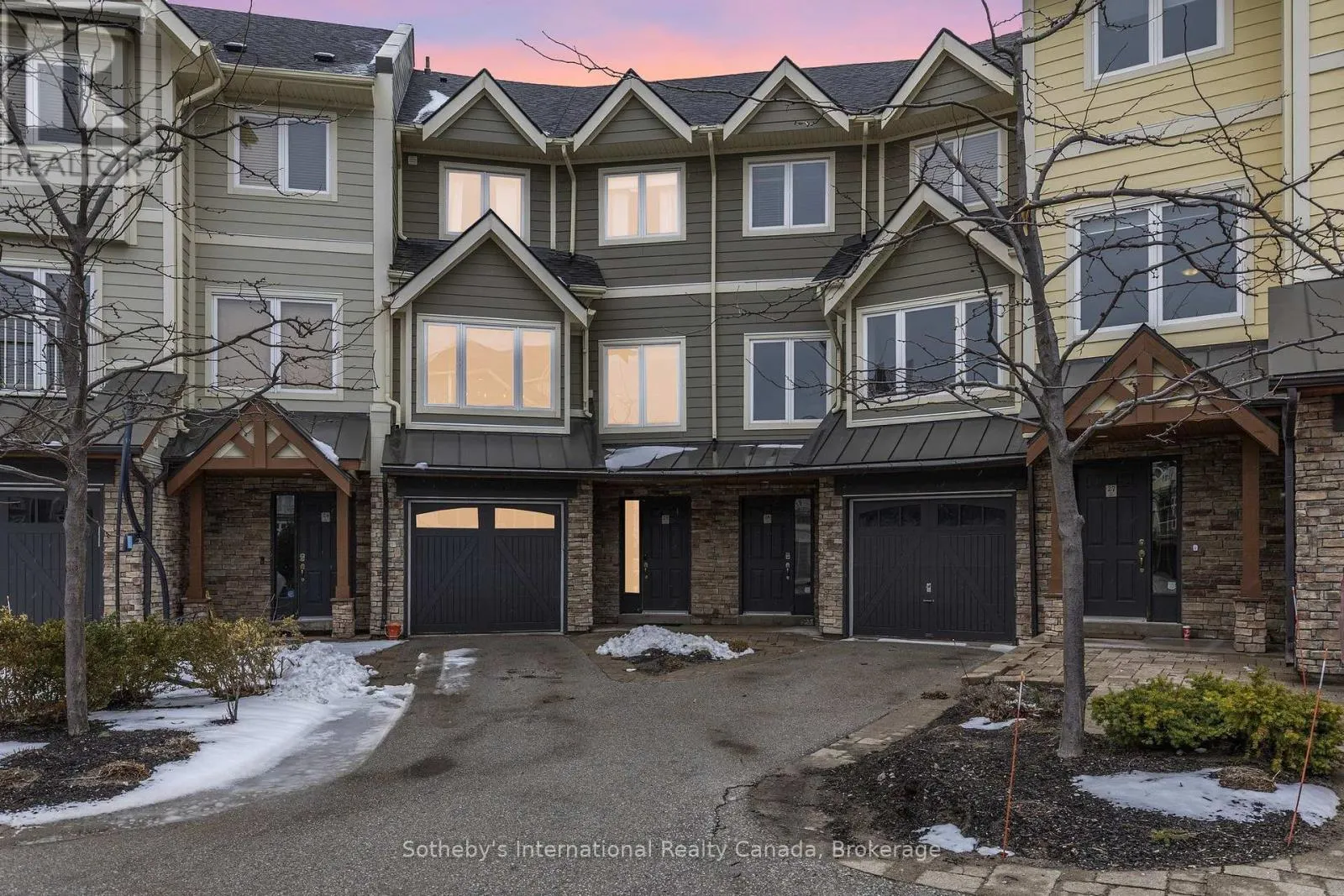 25 - 104 FARM GATE ROAD, #25