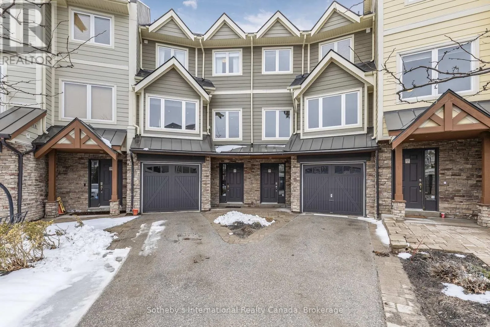 25 - 104 FARM GATE ROAD, #25