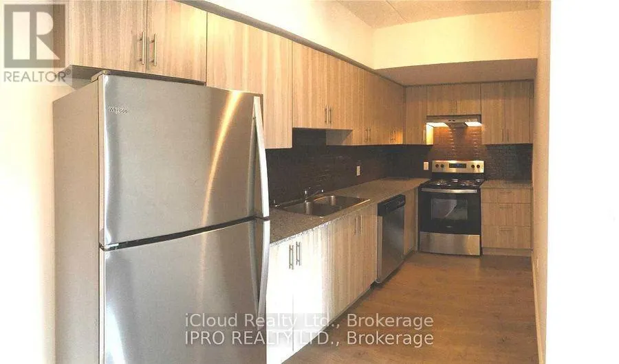 B312 - 275 LARCH STREET