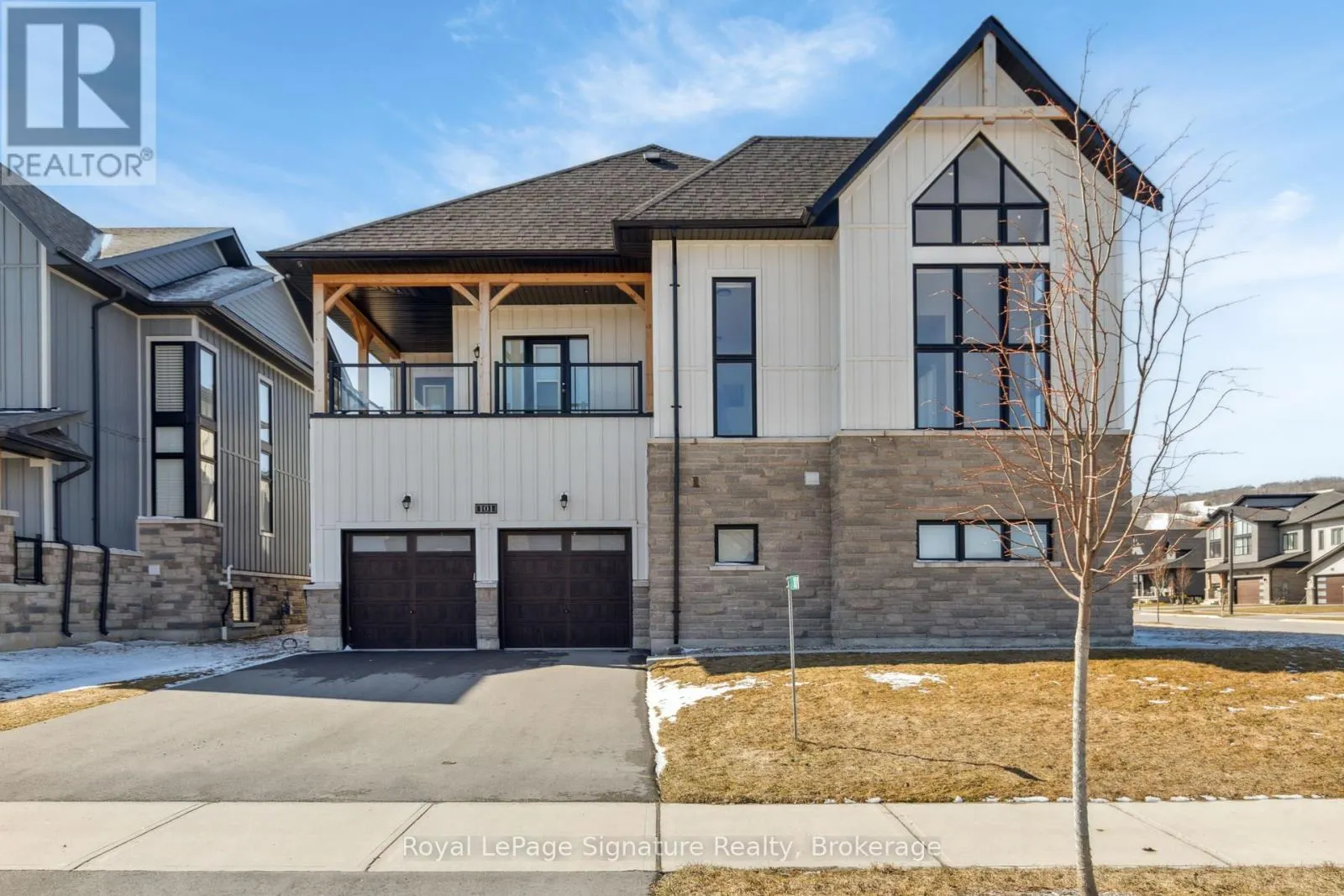 101 CATTAIL CRESCENT