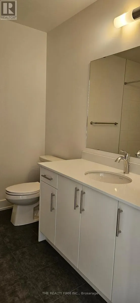 64 AMBIENCE STREET