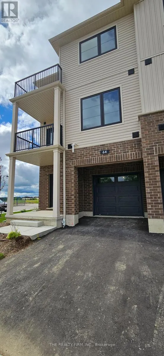 64 AMBIENCE STREET