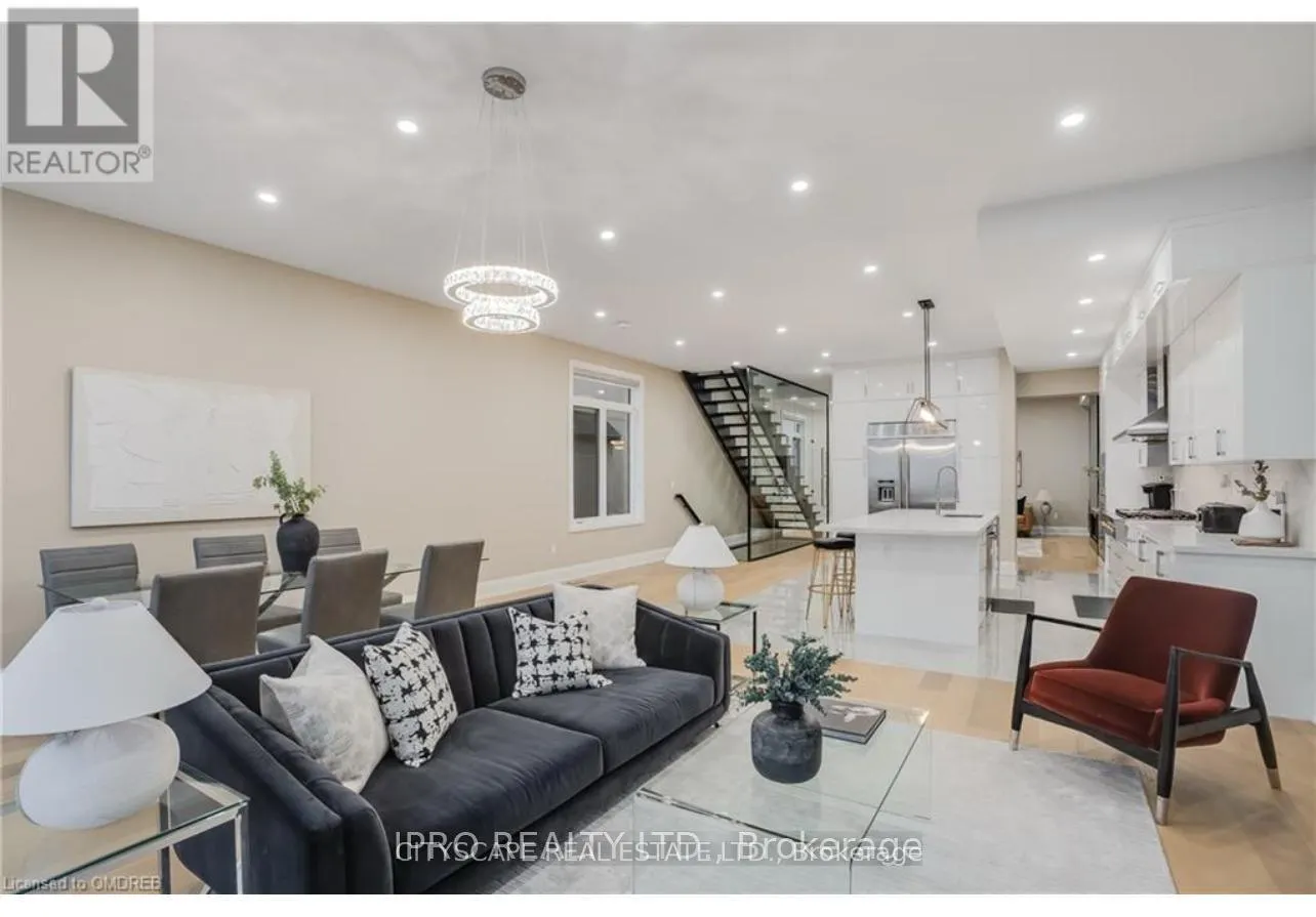 6 CAMPVIEW ROAD