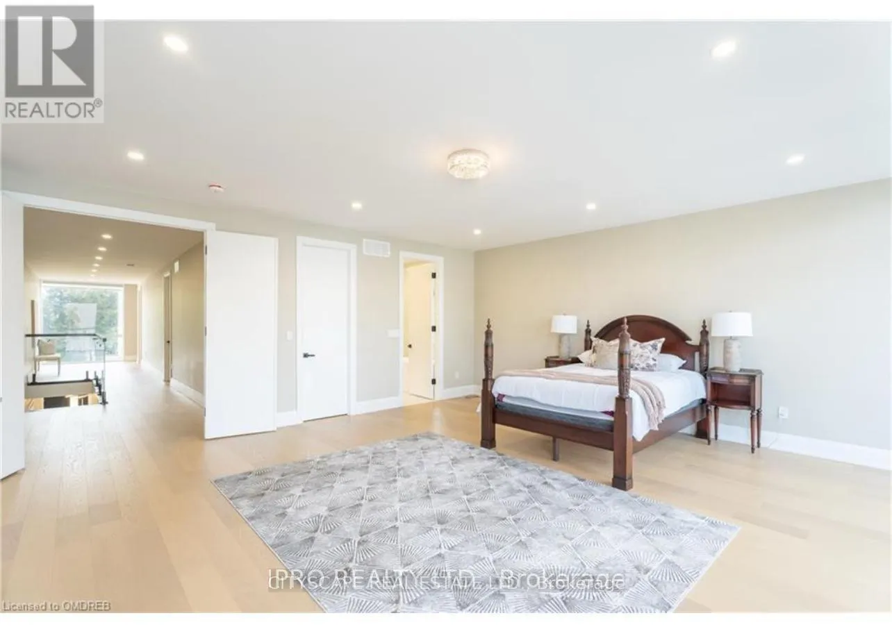 6 CAMPVIEW ROAD