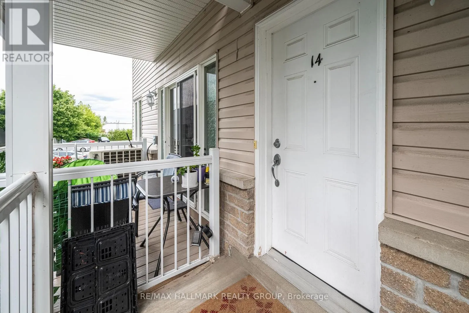 14 - 1238 MARENGER STREET