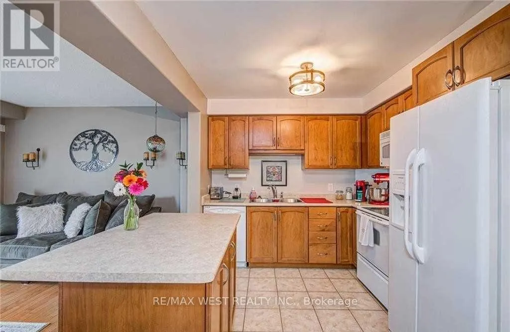 4475 COMFORT CRESCENT