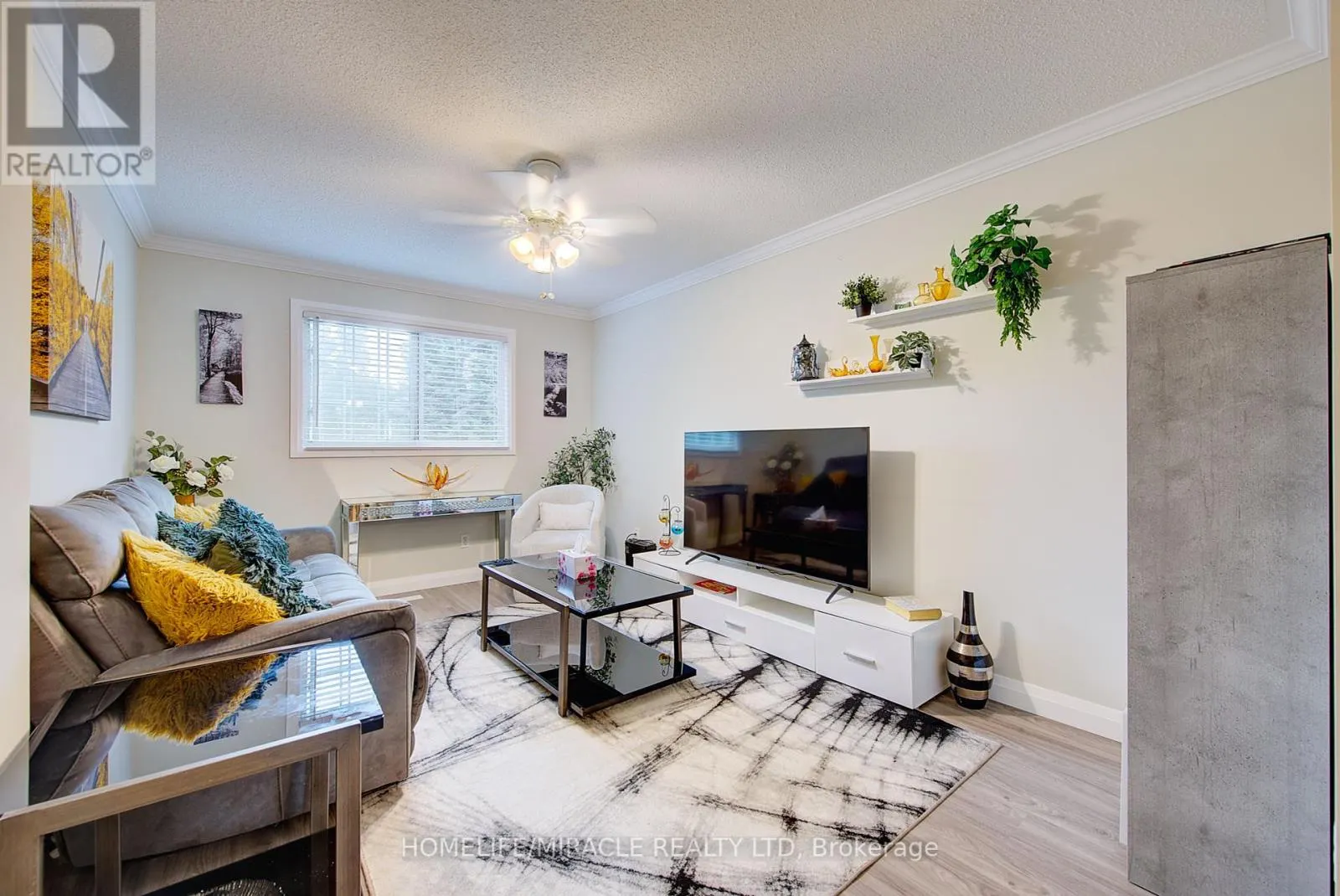 1 - 505 PROUDFOOT LANE