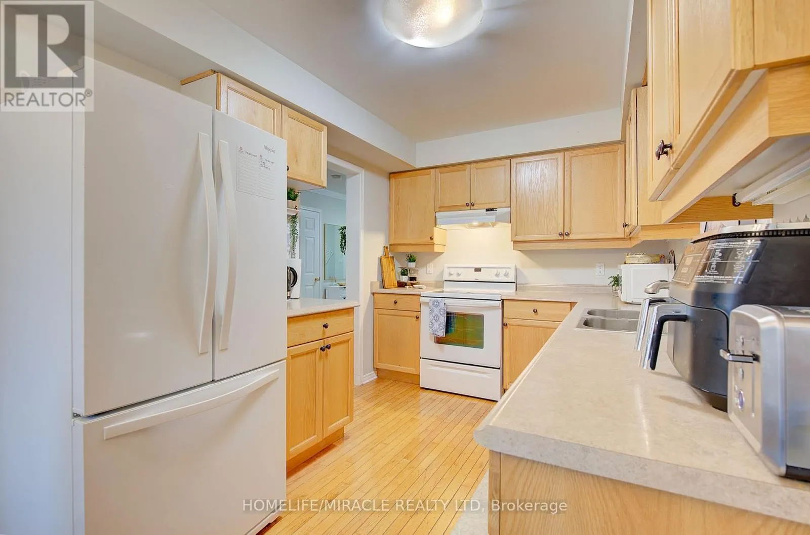 1 - 505 PROUDFOOT LANE