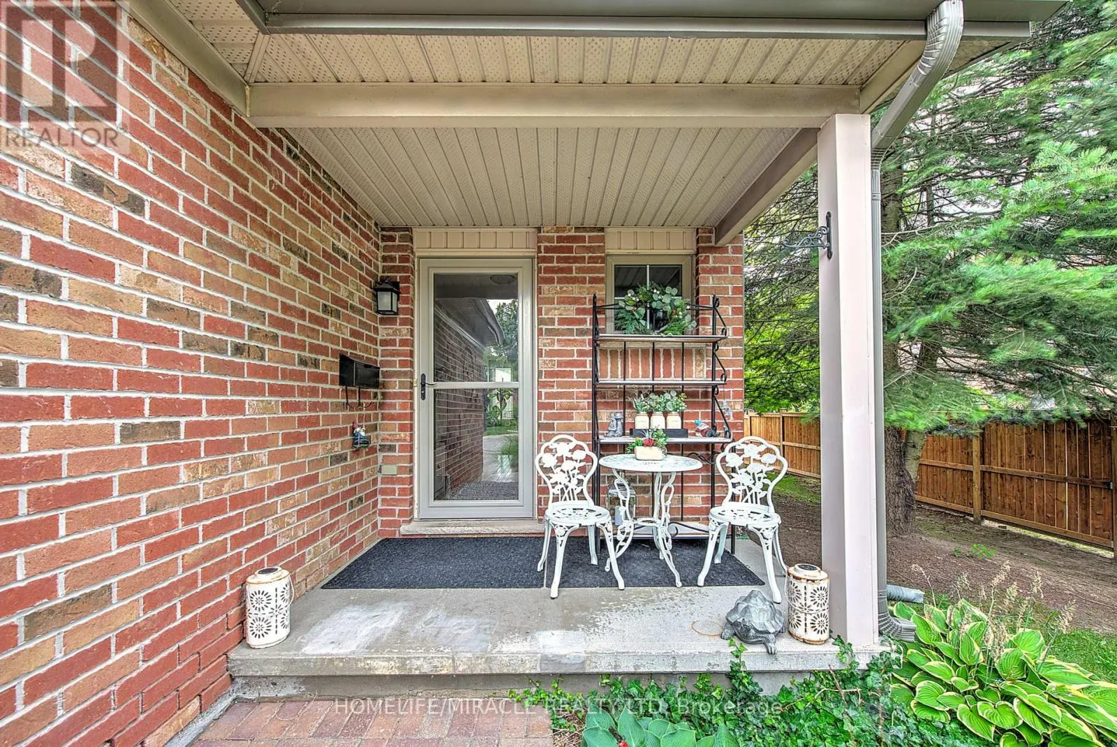 1 - 505 PROUDFOOT LANE