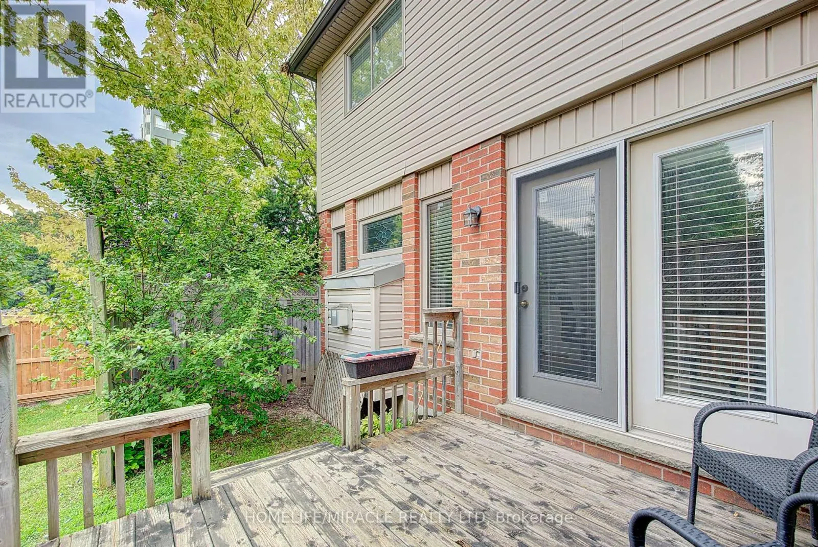 1 - 505 PROUDFOOT LANE