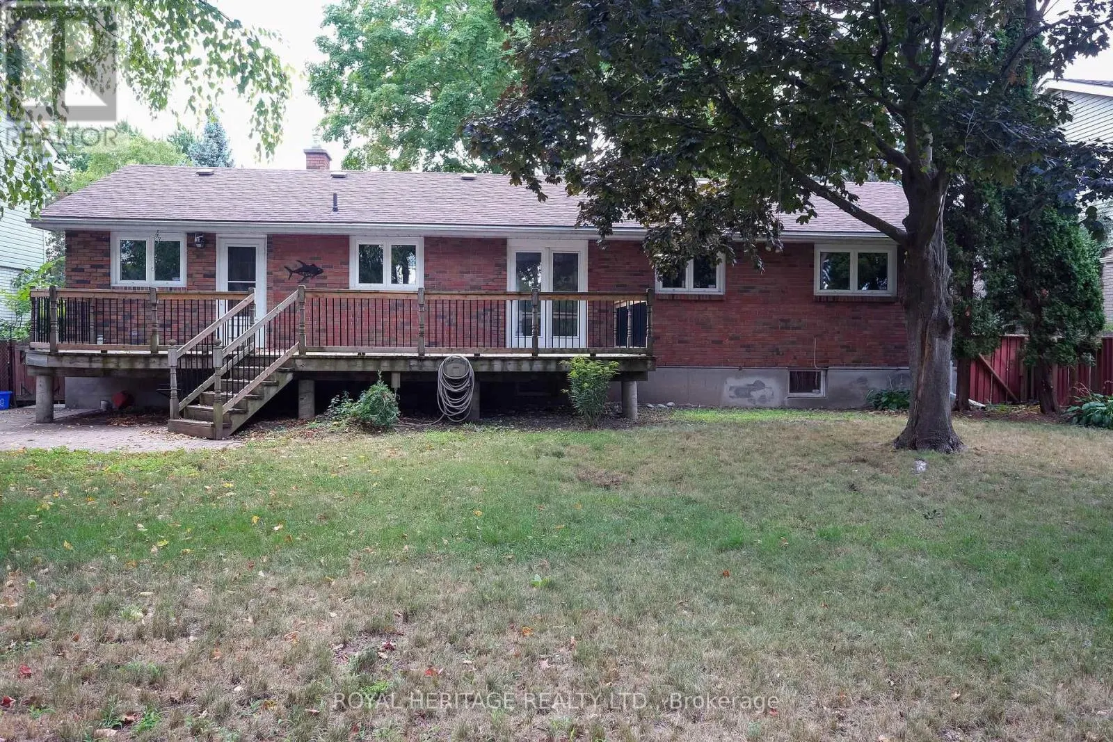 40 ROSEWOOD AVENUE