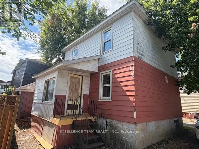 1 MENARD AVENUE E