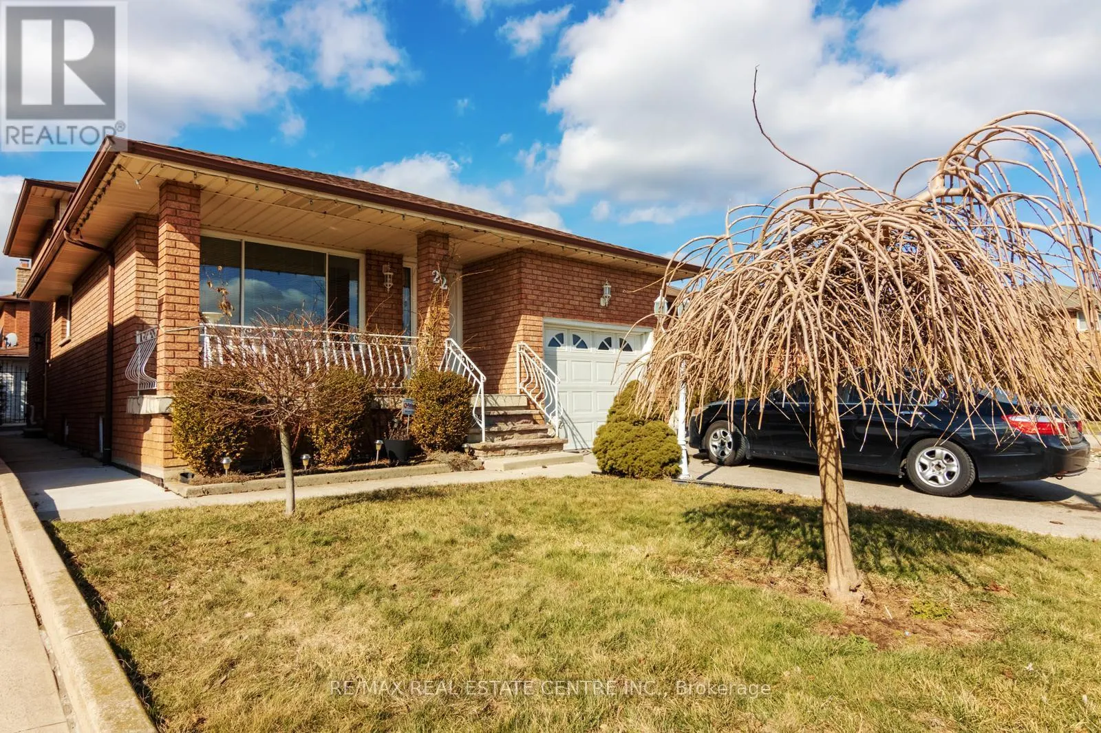 MAIN - 22 GLENHAVEN DRIVE