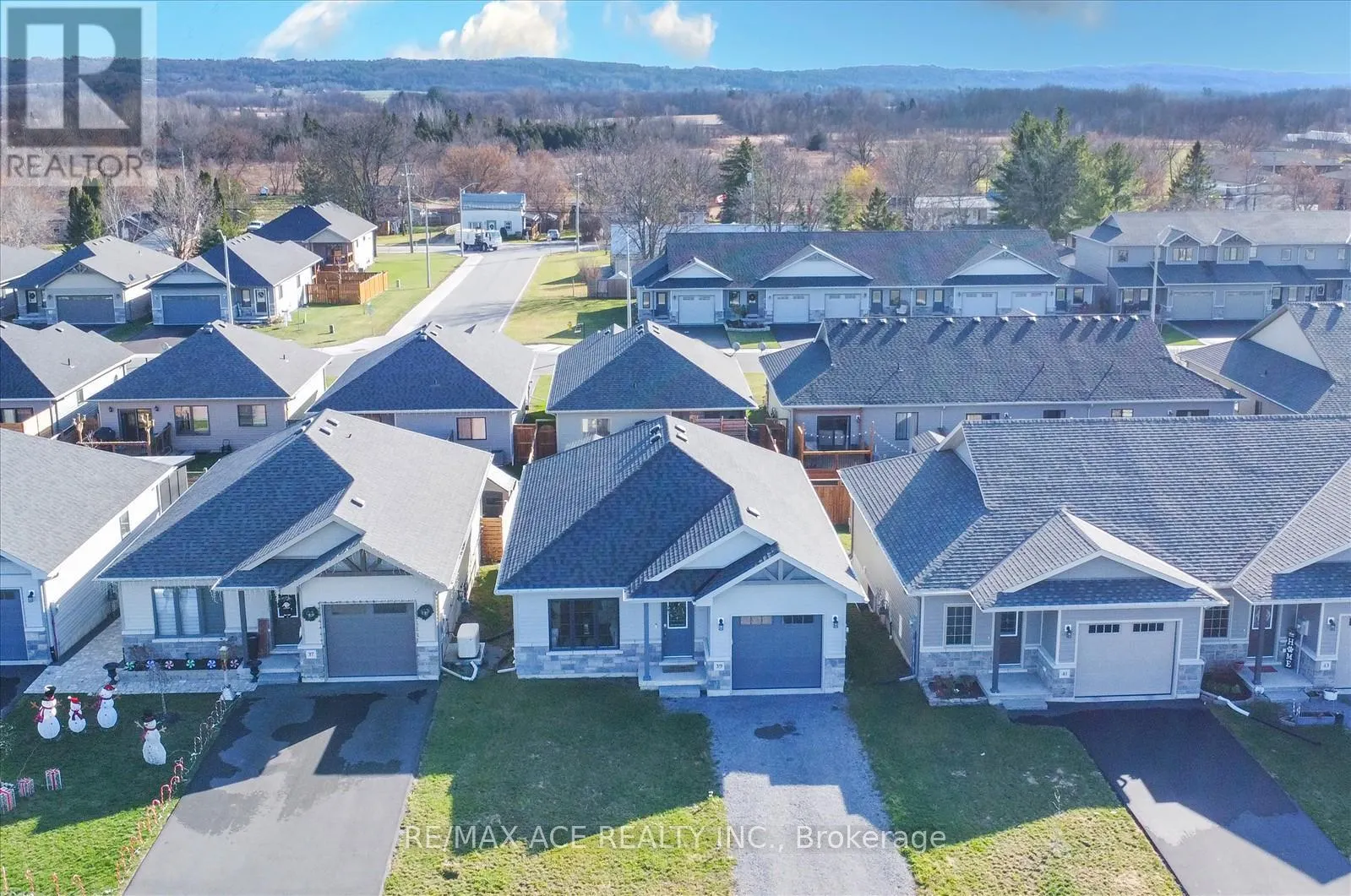 39 BARLEY TRAIL