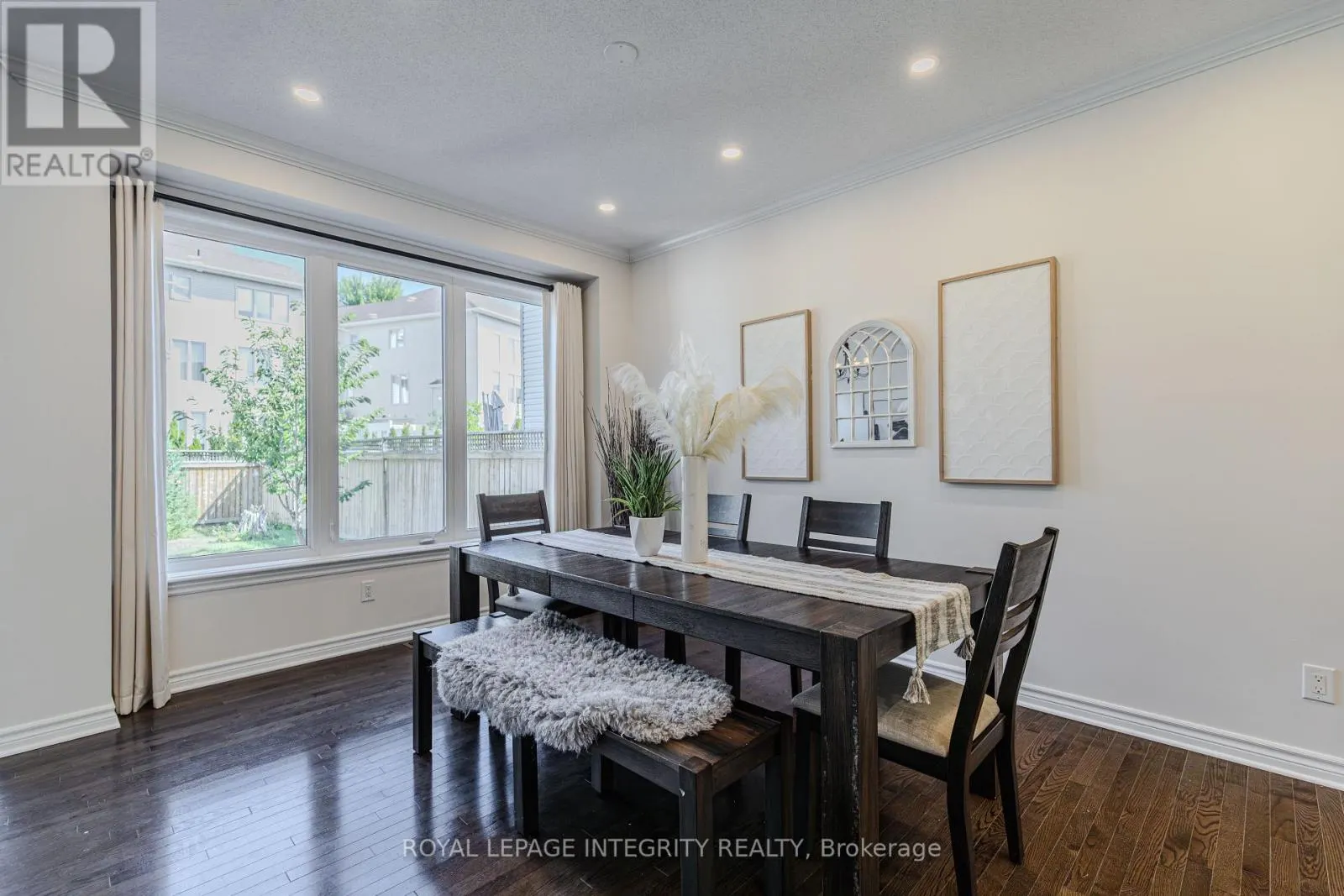 218 KEYROCK DRIVE
