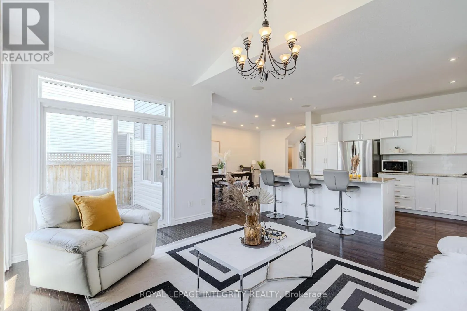 218 KEYROCK DRIVE