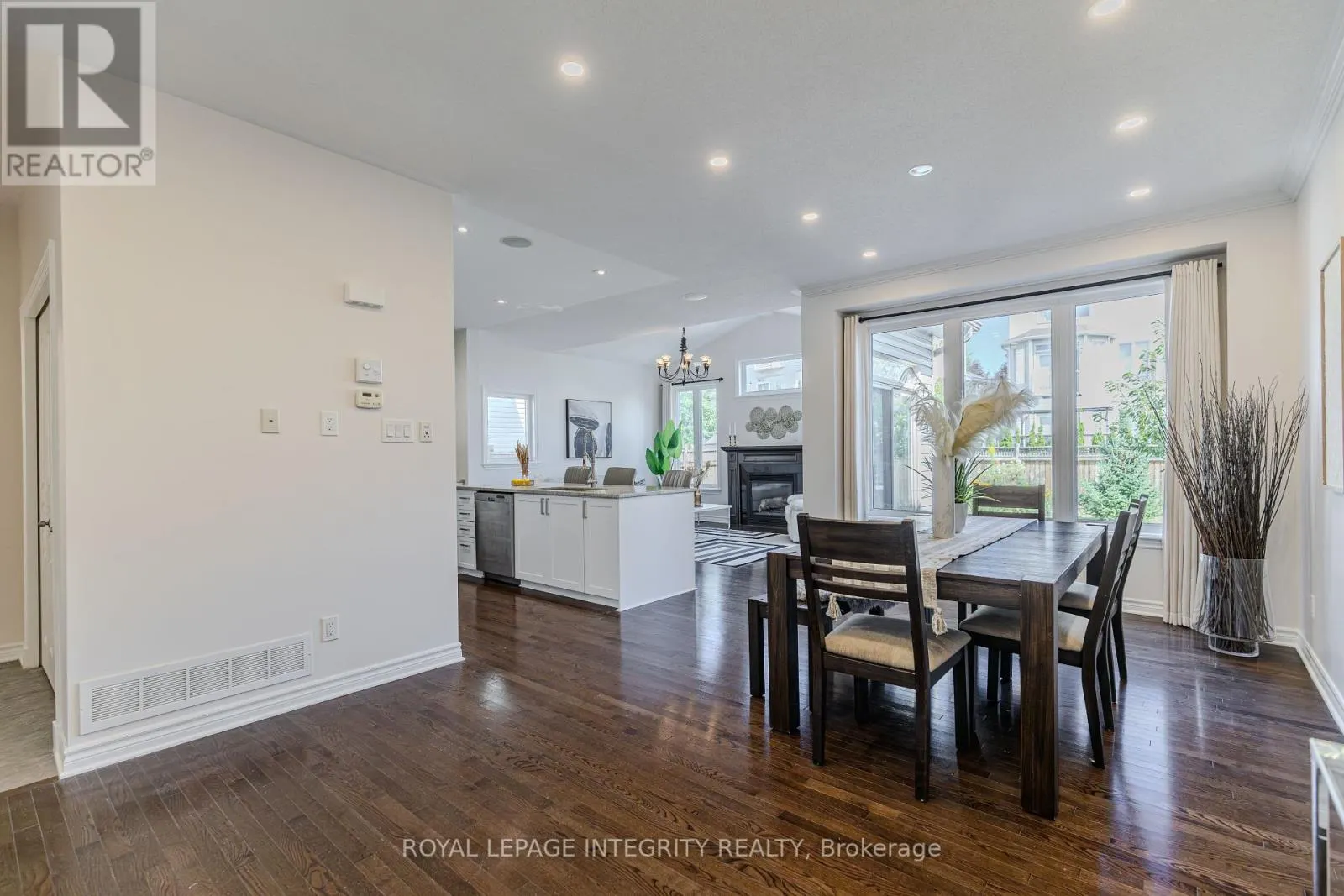 218 KEYROCK DRIVE