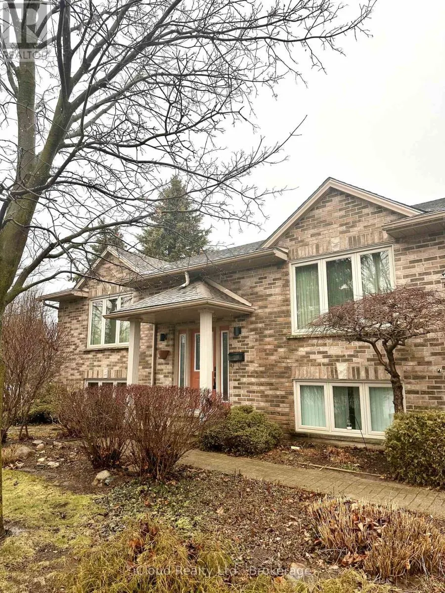 86 GLENDALE DRIVE