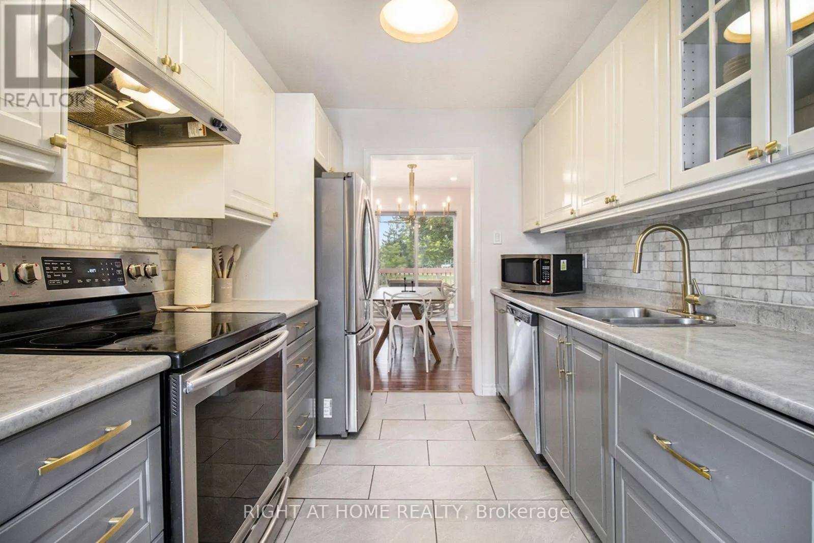 168 HUNTERSFIELD DRIVE