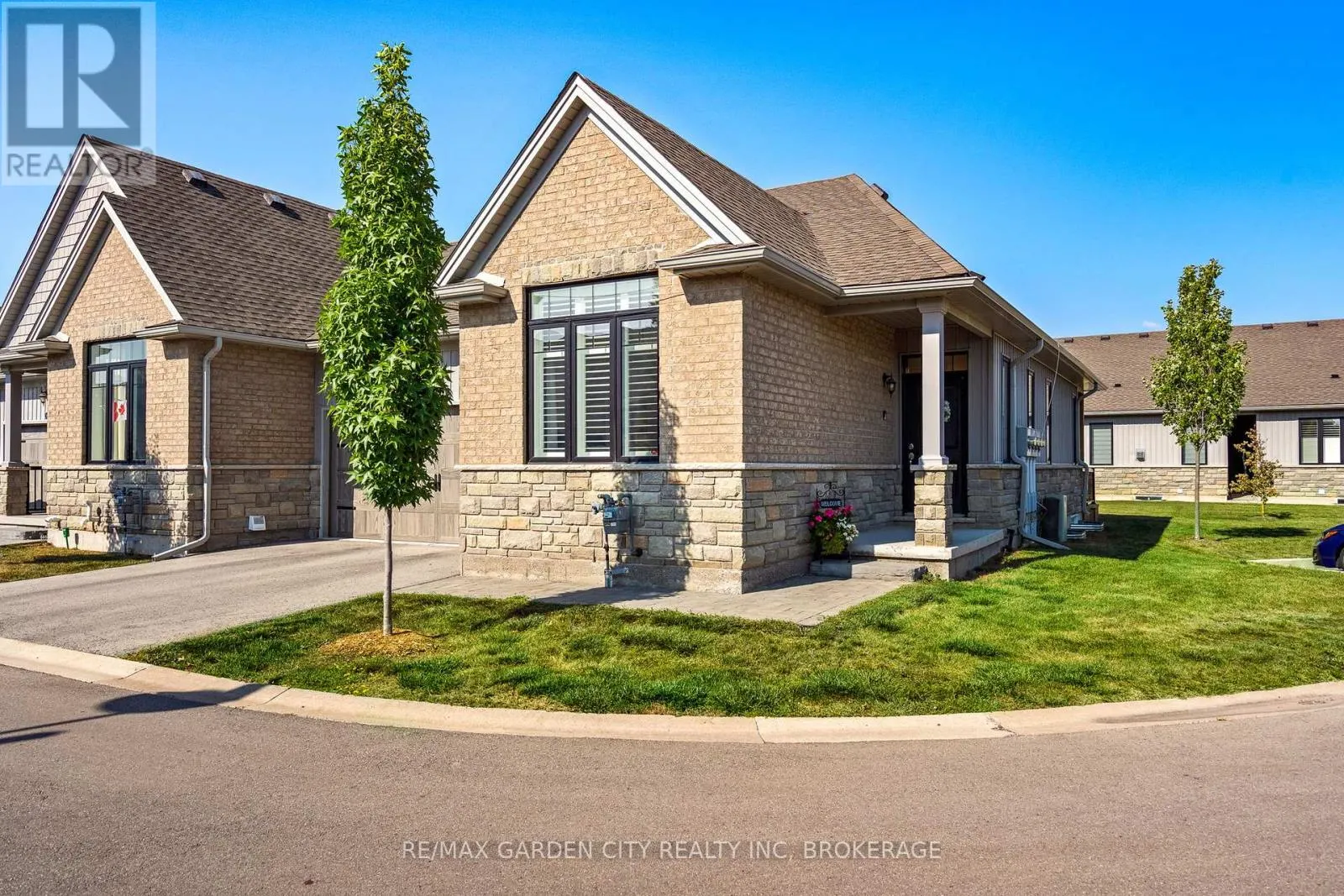 54 BORDEN TRAIL