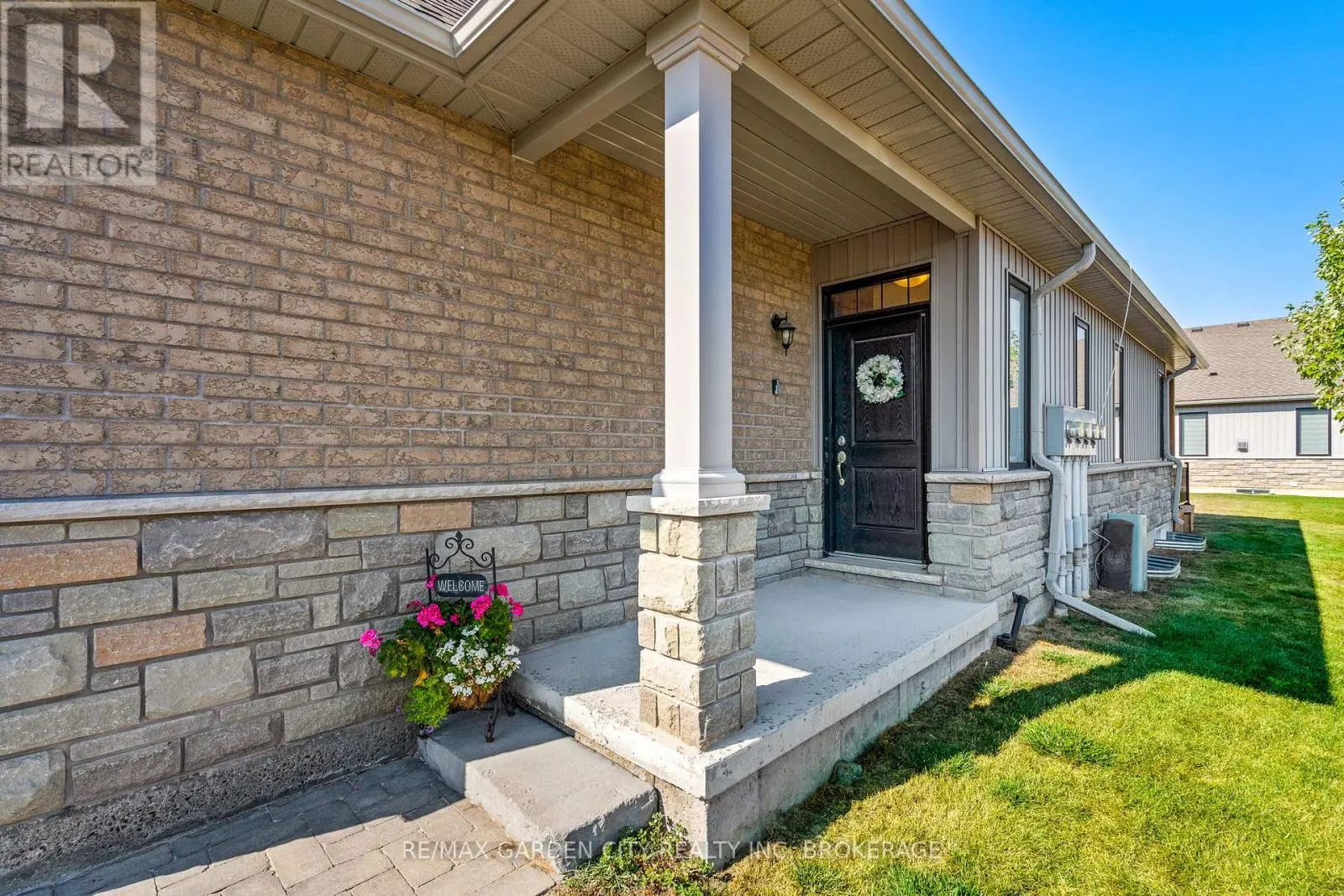 54 BORDEN TRAIL