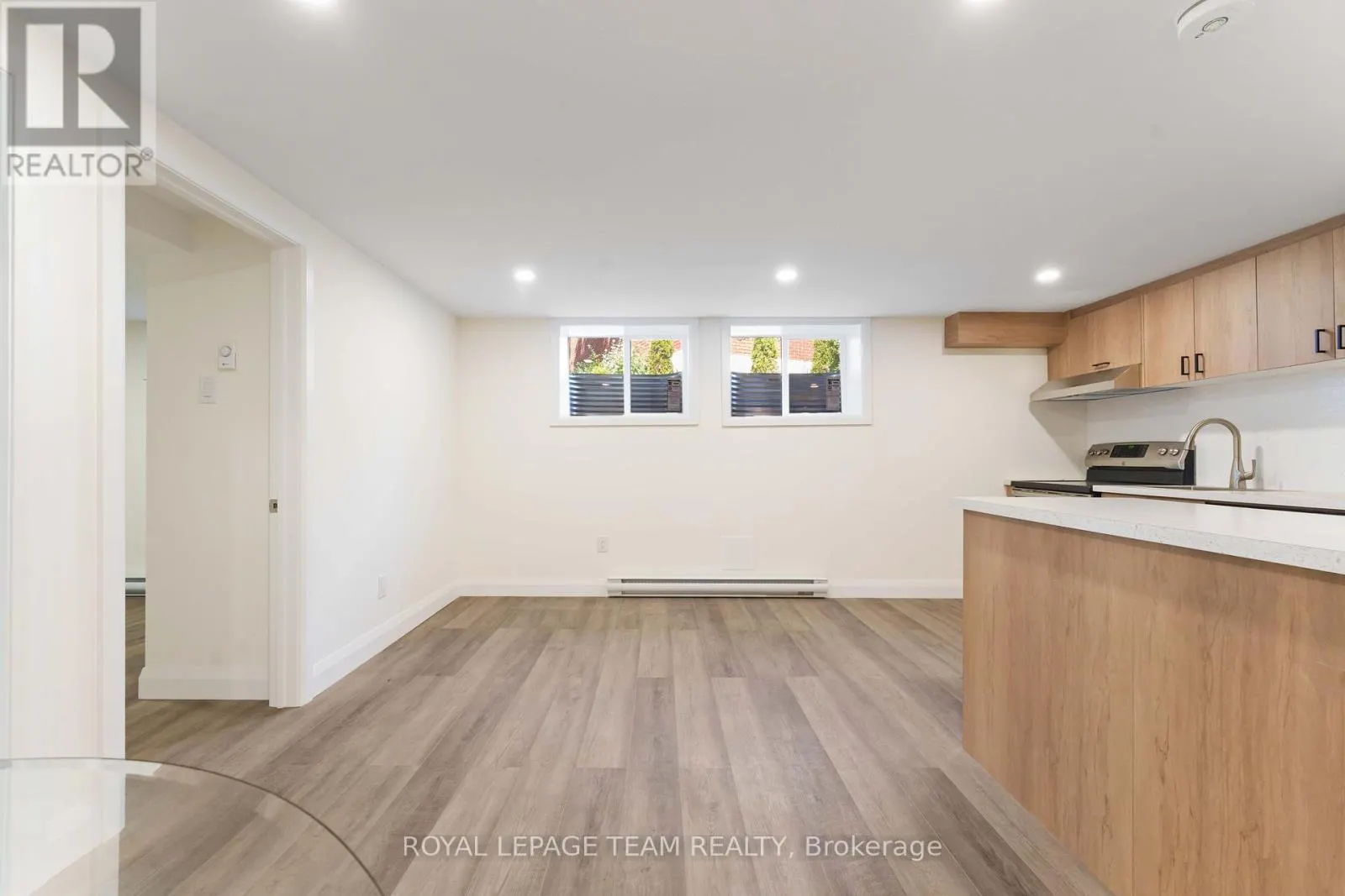 #2 - 1587 DEVON STREET