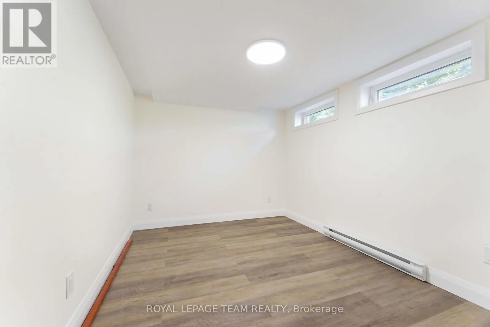 #2 - 1587 DEVON STREET