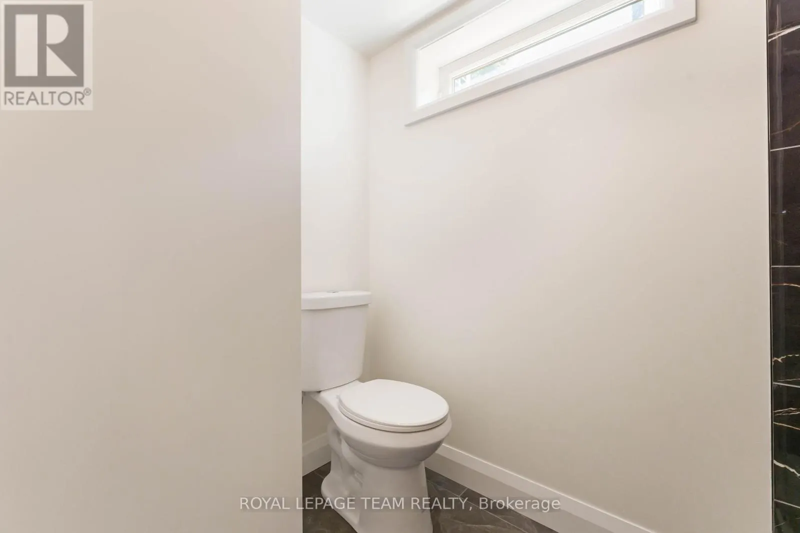 #2 - 1587 DEVON STREET