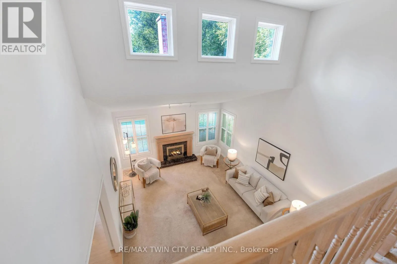 19 HUNTINGWOOD COURT