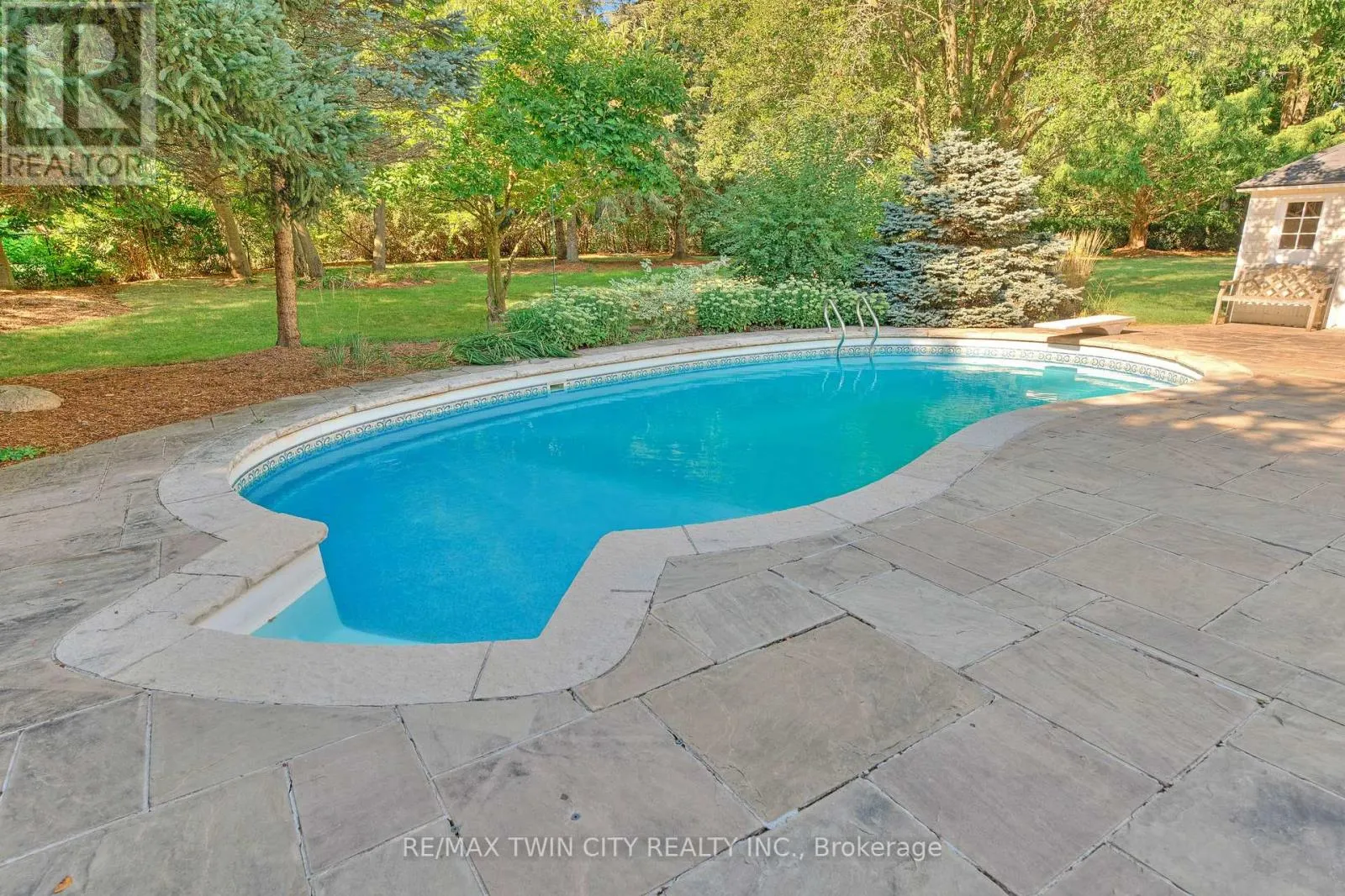 19 HUNTINGWOOD COURT