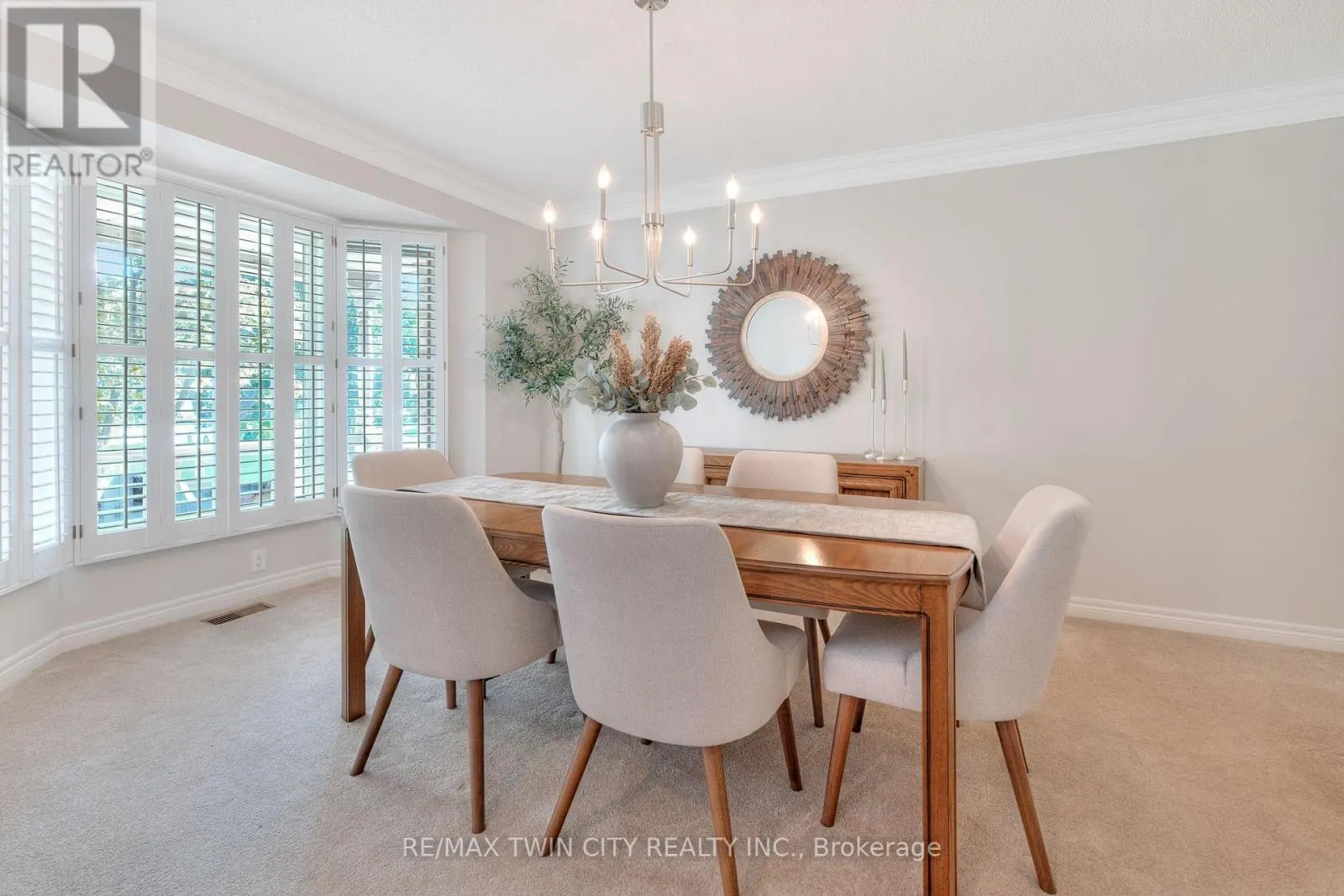 19 HUNTINGWOOD COURT