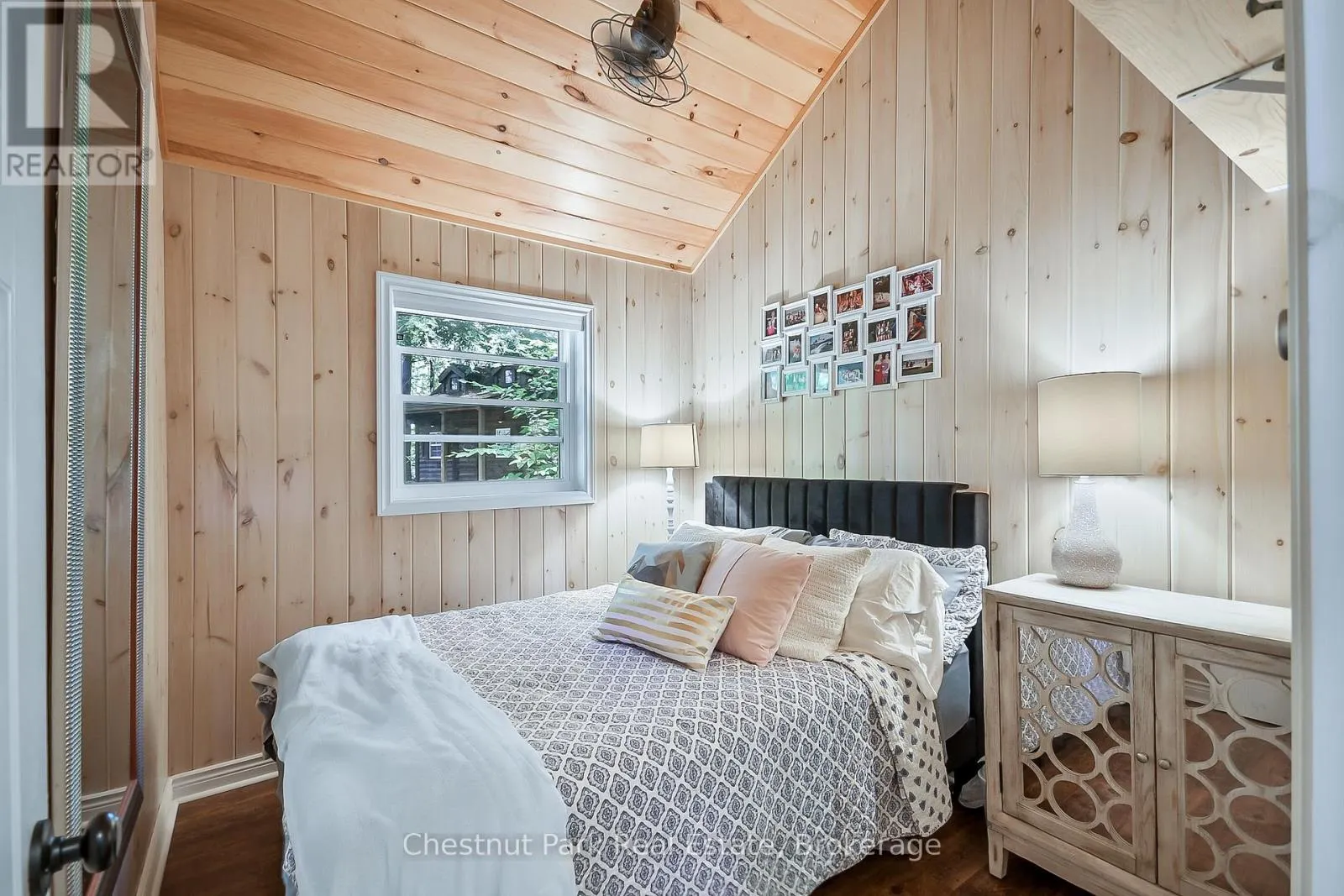 86 TAYLOR ISLAND