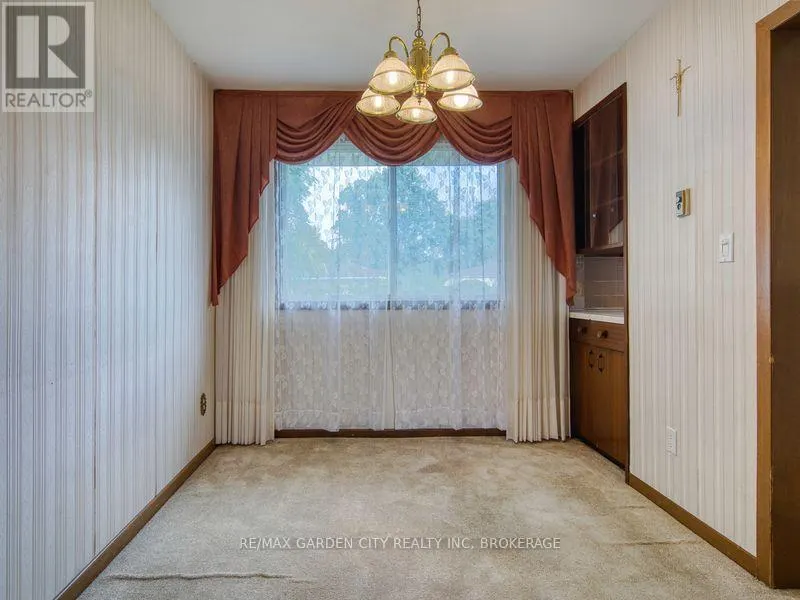230 LAKESHORE ROAD