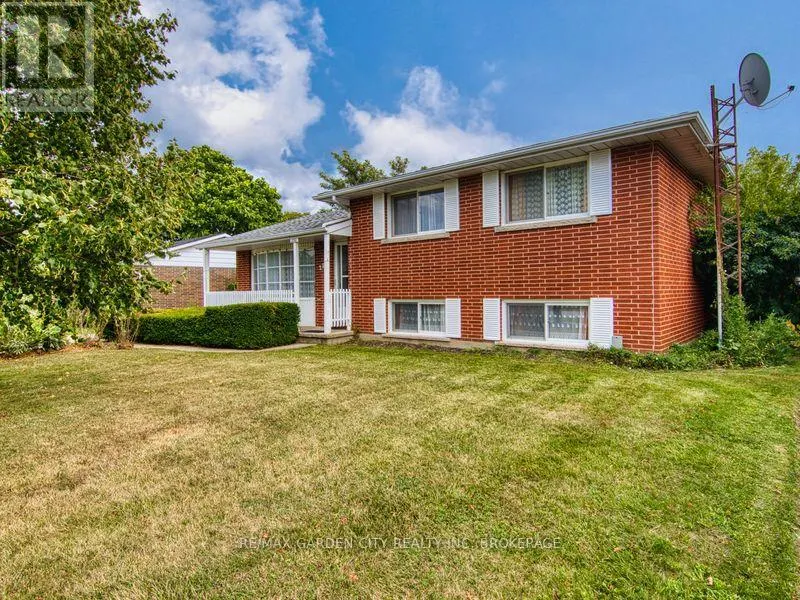 230 LAKESHORE ROAD
