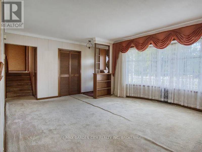 230 LAKESHORE ROAD