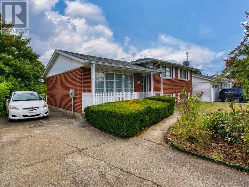 230 LAKESHORE ROAD