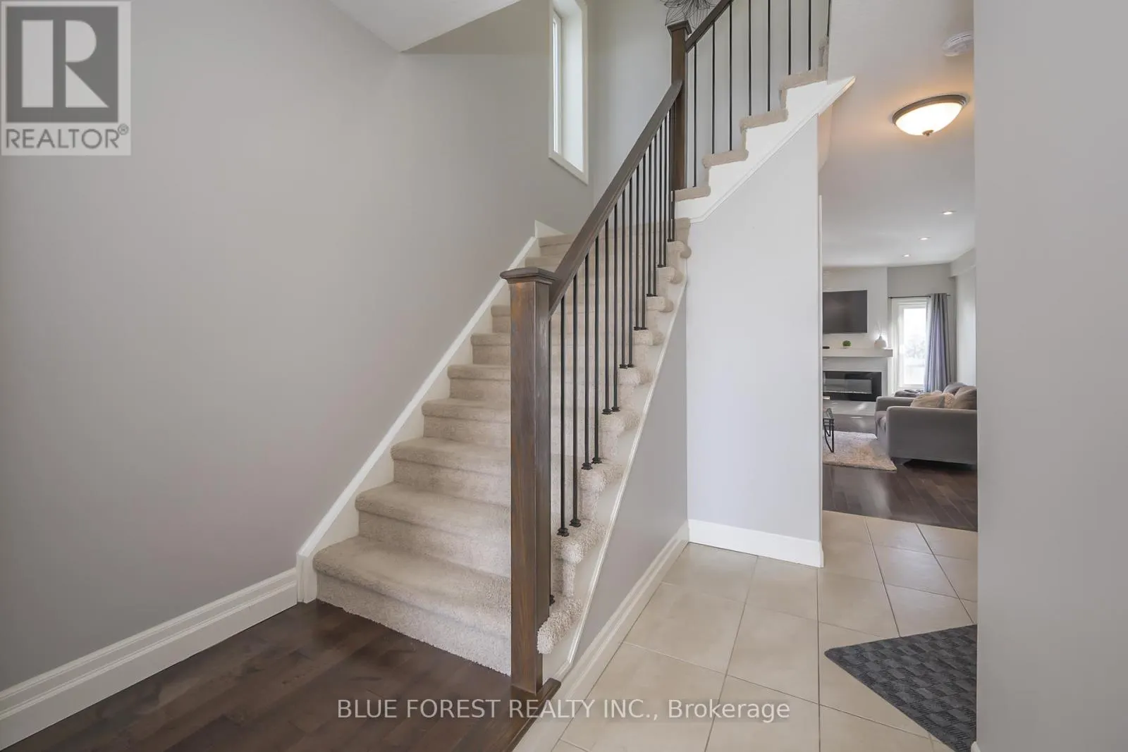 1835 CEDARPARK DRIVE