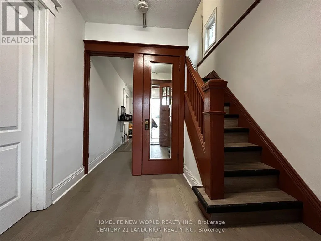 MAIN RM 2 - 46 ARNOLD STREET