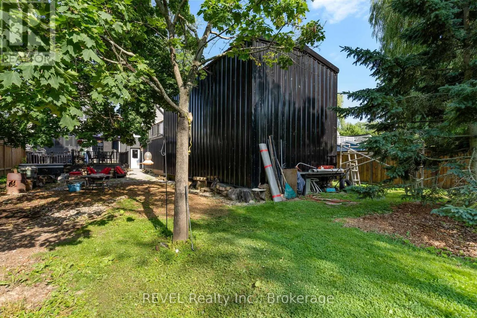 335 HELENA STREET